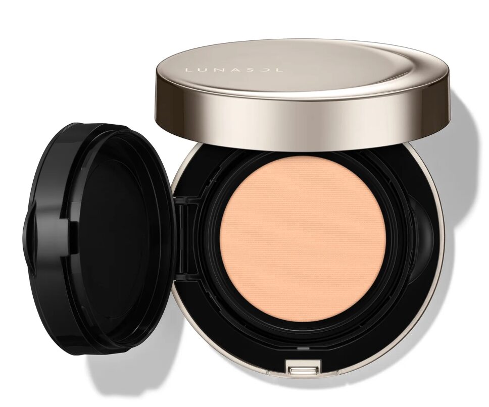 LUNASOL「ラディアントフロウ メッシュコンパクト」 3月6日(金)発売